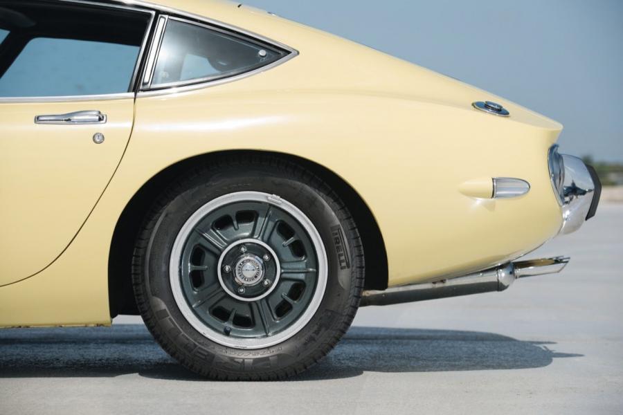 Детали экстерьера Toyota 2000GT (MF10) 1967 года  (NA) (фото 34 из 74)